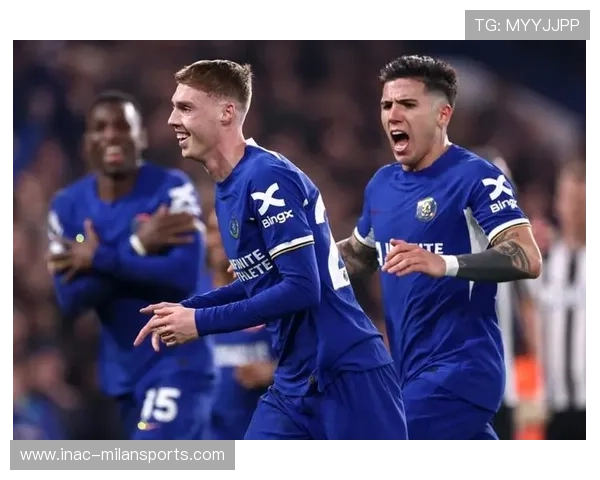 切尔西恩昆库暴起加速强突禁区完成推射，足坛新星崛起！