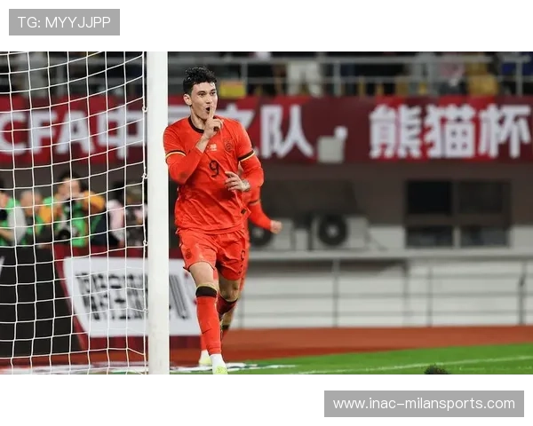 国足归化天才亮相