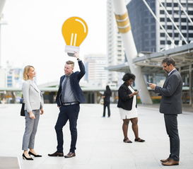 男子国家队提升专项技术训练强化身体对抗能力，国家队训练强度